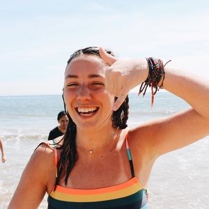 Meet your Posher, Hope